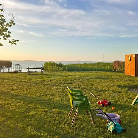 Apartamento Mediterrán Rezidencia Jobb Alsó *